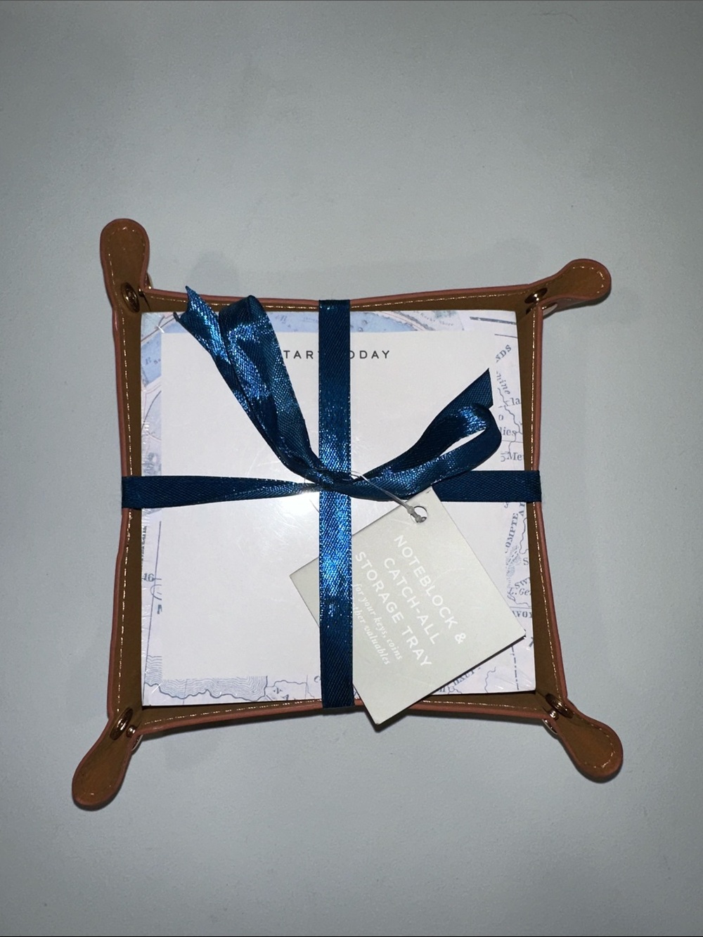FRINGE Brown Faux Leather Catch All Storage  Tray & Map Start Today Noteblock